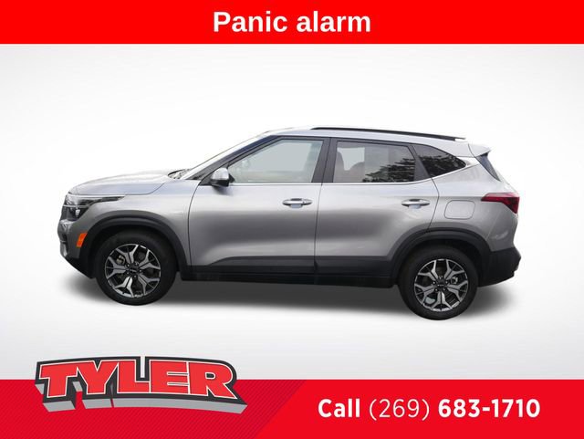 Used 2023 Kia Seltos EX image 4