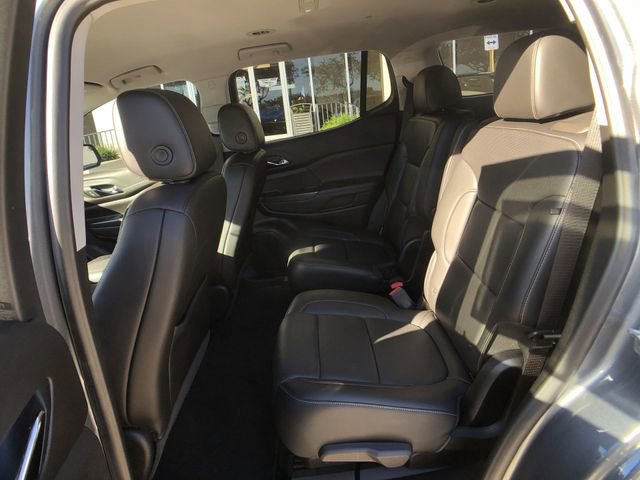 Used 2021 GMC Acadia SLT image 30