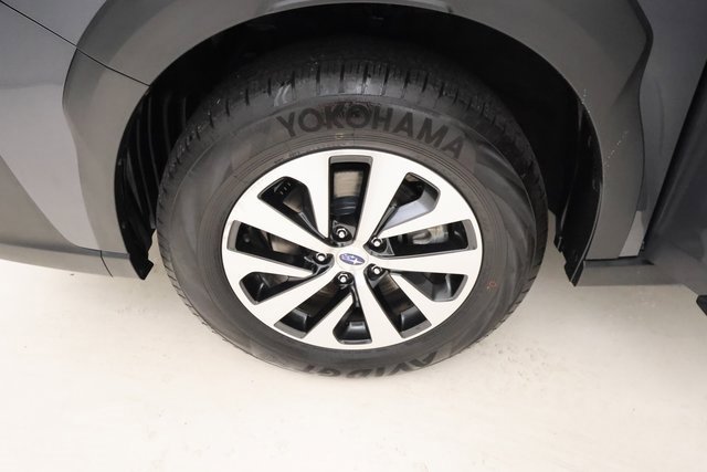 Used 2024 Subaru Outback Premium image 6