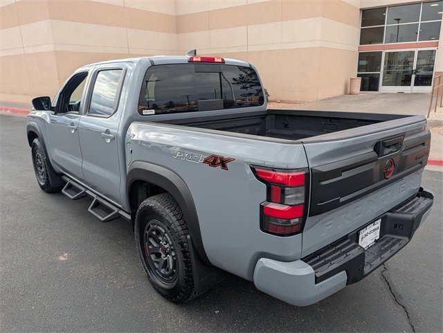Used 2025 Nissan Frontier PRO-4X image 4