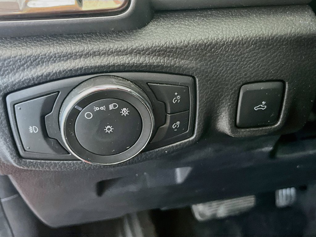 Used 2022 Ford Ranger XLT w/ Equipment Group 301A Mid RWD image 10