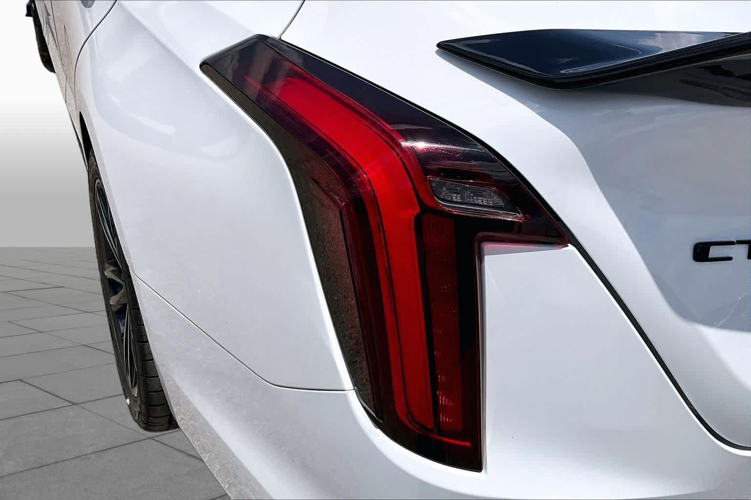 Used 2024 Cadillac CT4 Luxury RWD image 28