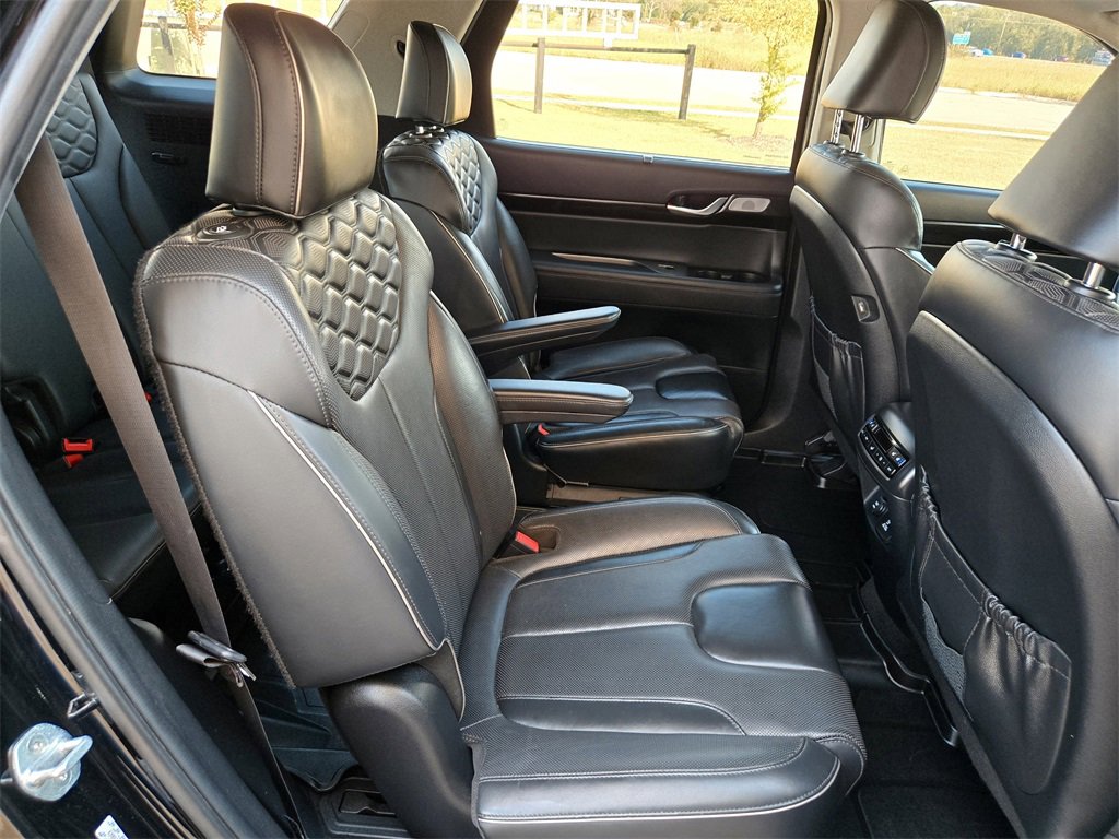 Used 2022 Hyundai Palisade Limited w/ Cargo Package image 31