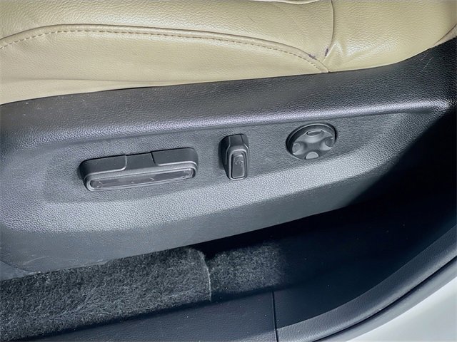 Used 2019 Honda CR-V EX-L image 12