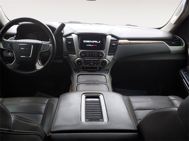 Used 2016 GMC Yukon Denali w/ Open Road Package image 10