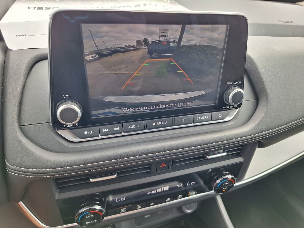 Certified 2026 Nissan Rogue SV image 15