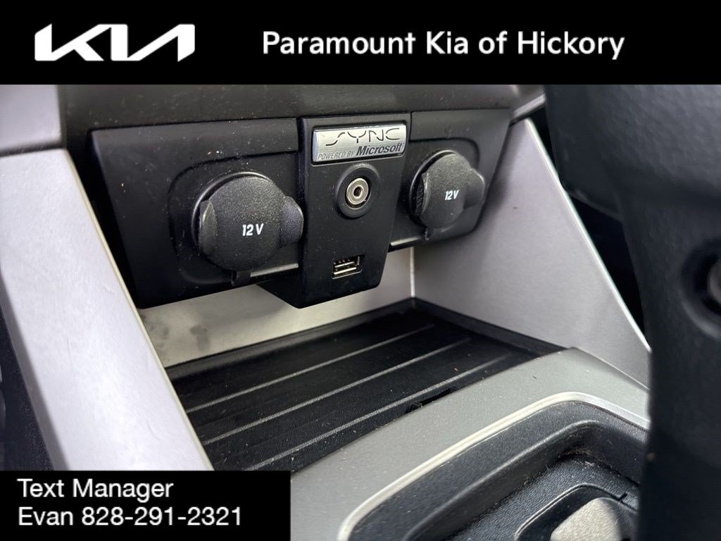 Used 2011 Ford Focus SE w/ 201A Rapid Spec Order Code FWD image 20
