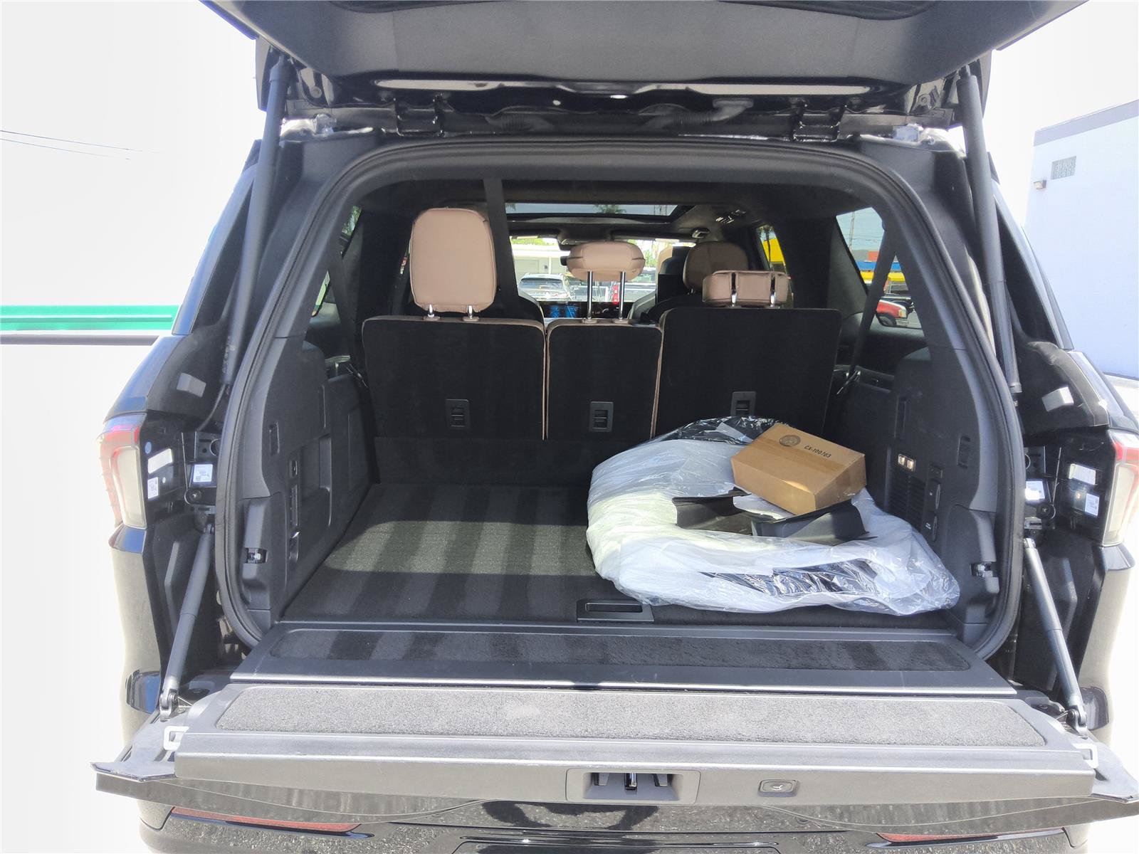 Used 2025 Lincoln Navigator L Black Label AWD/4WD image 26