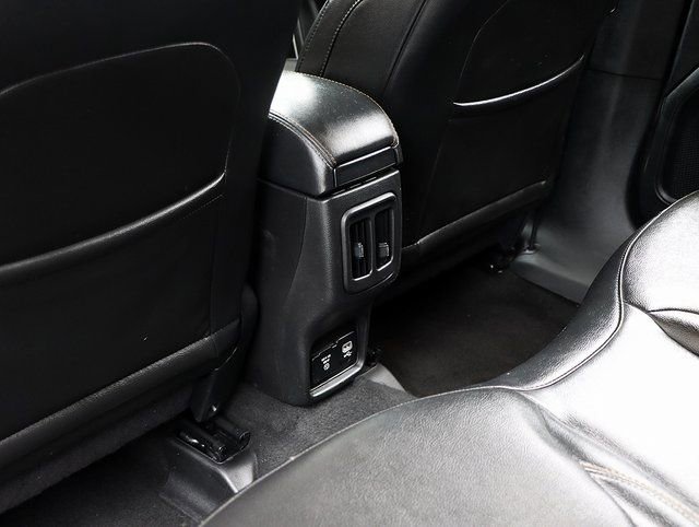 Used 2019 Jeep Compass Latitude image 13