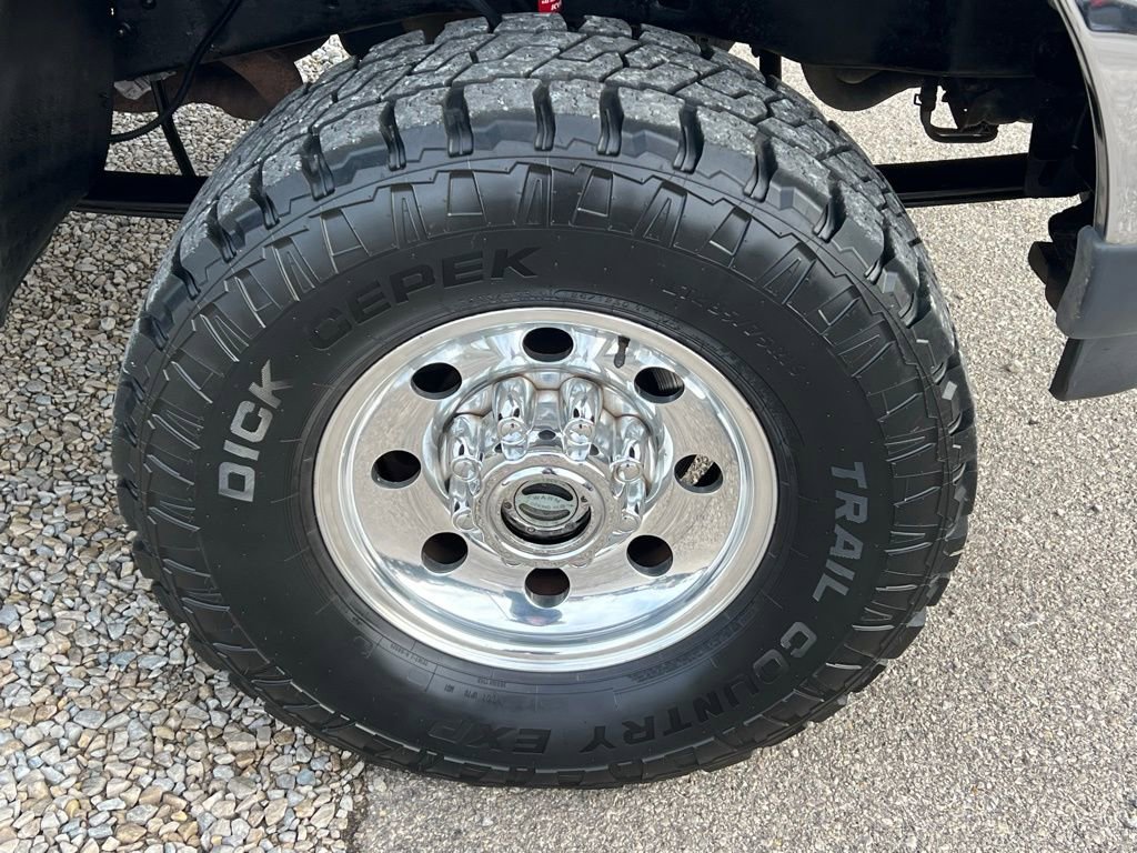 Used 2004 Ford F350 XLT image 10