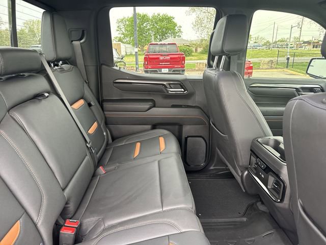 Used 2024 GMC Sierra 1500 AT4 w/ Technology Package image 28