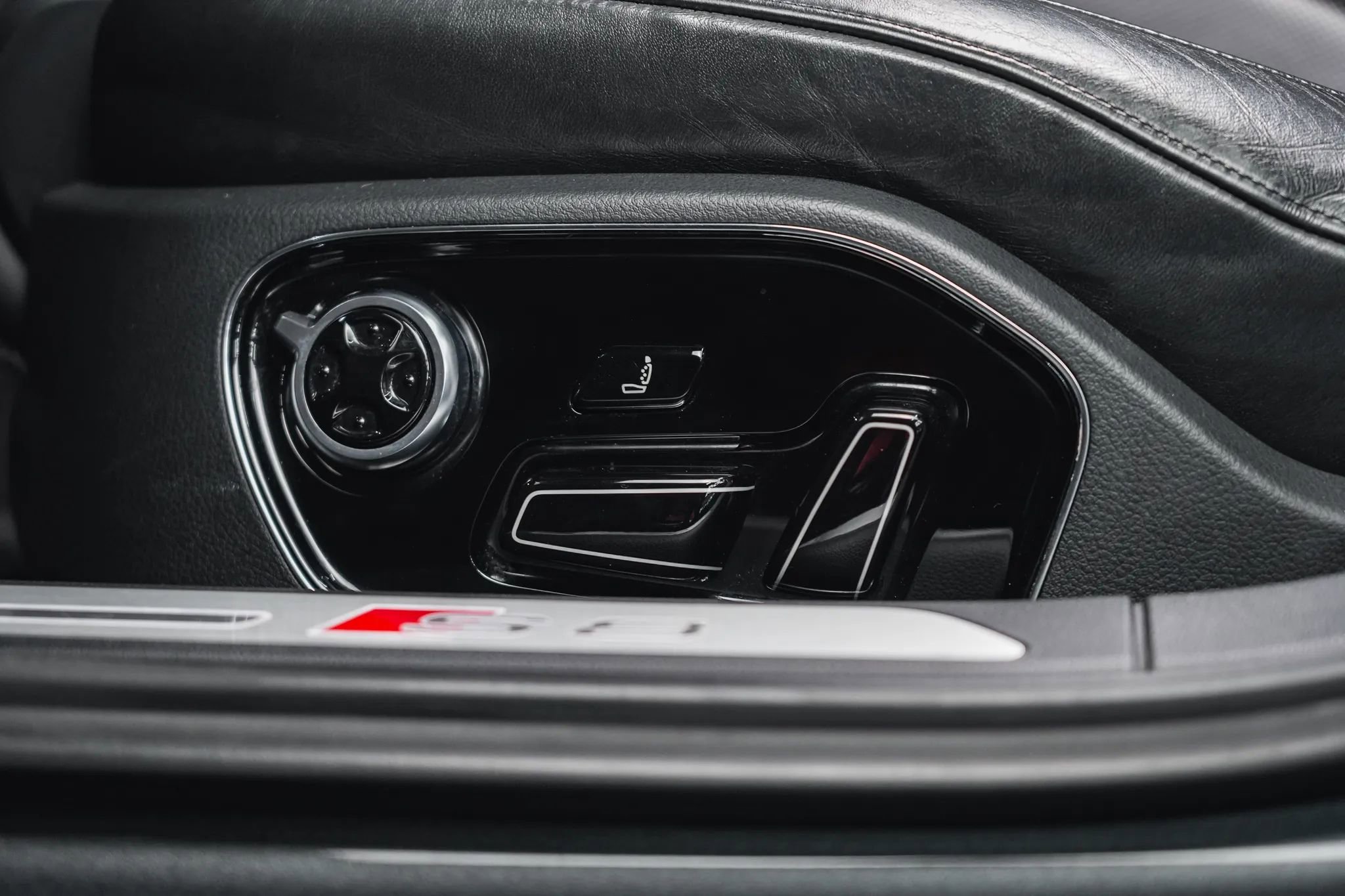 Used 2017 Audi S8 Plus image 43