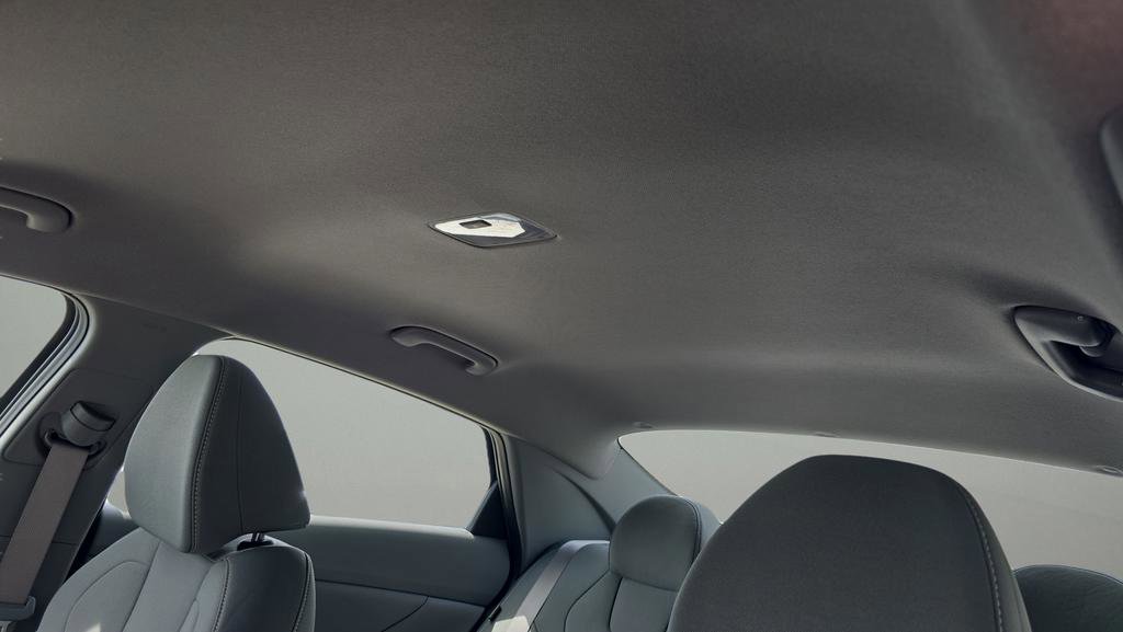 New 2026 Hyundai Elantra Sport FWD image 15