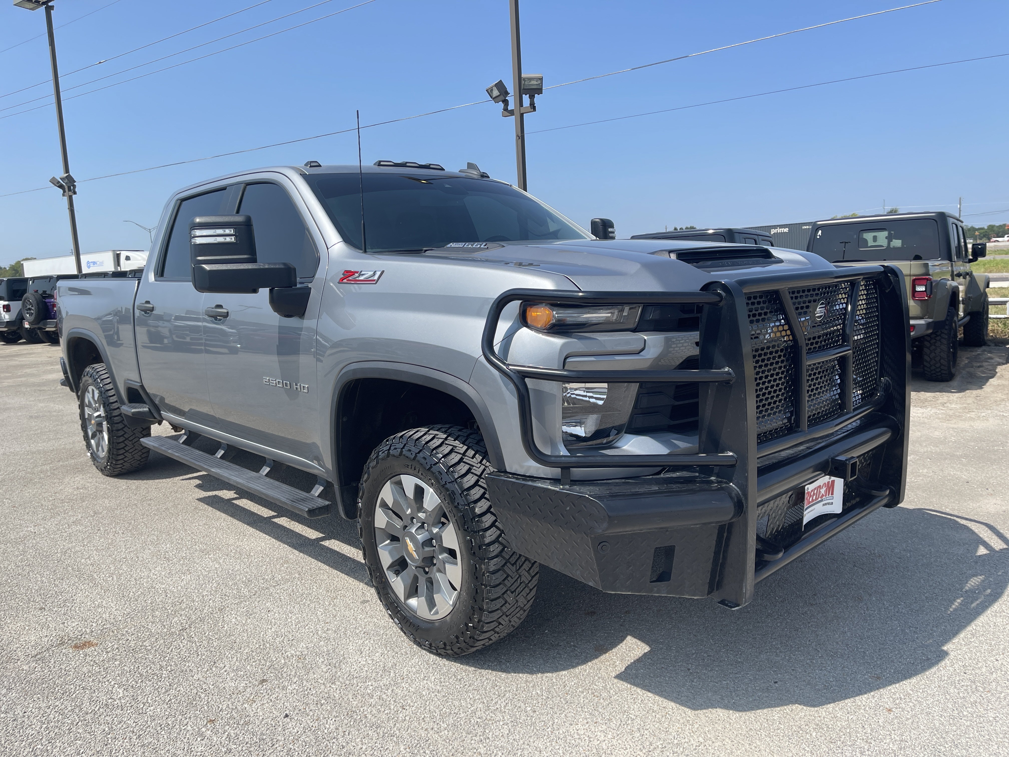 Used 2025 Chevrolet Silverado 2500 Custom w/ Custom Value Package AWD/4WD image 2