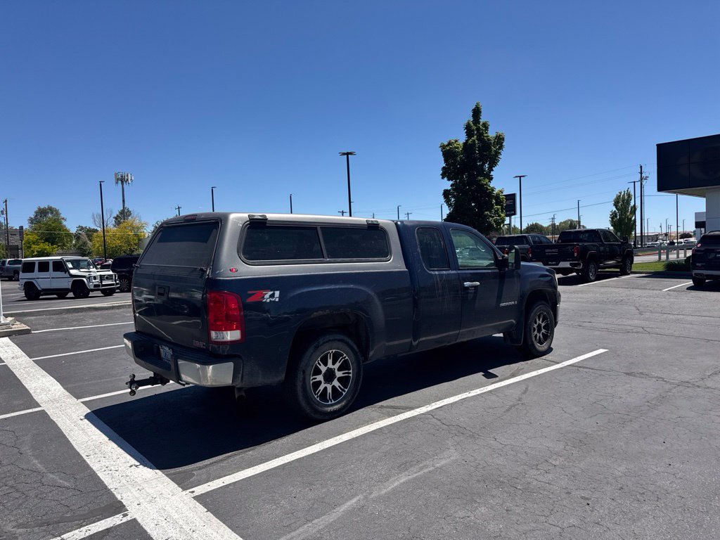 Used 2008 GMC Sierra 1500 SLE w/ Power Pack Plus AWD/4WD image 6