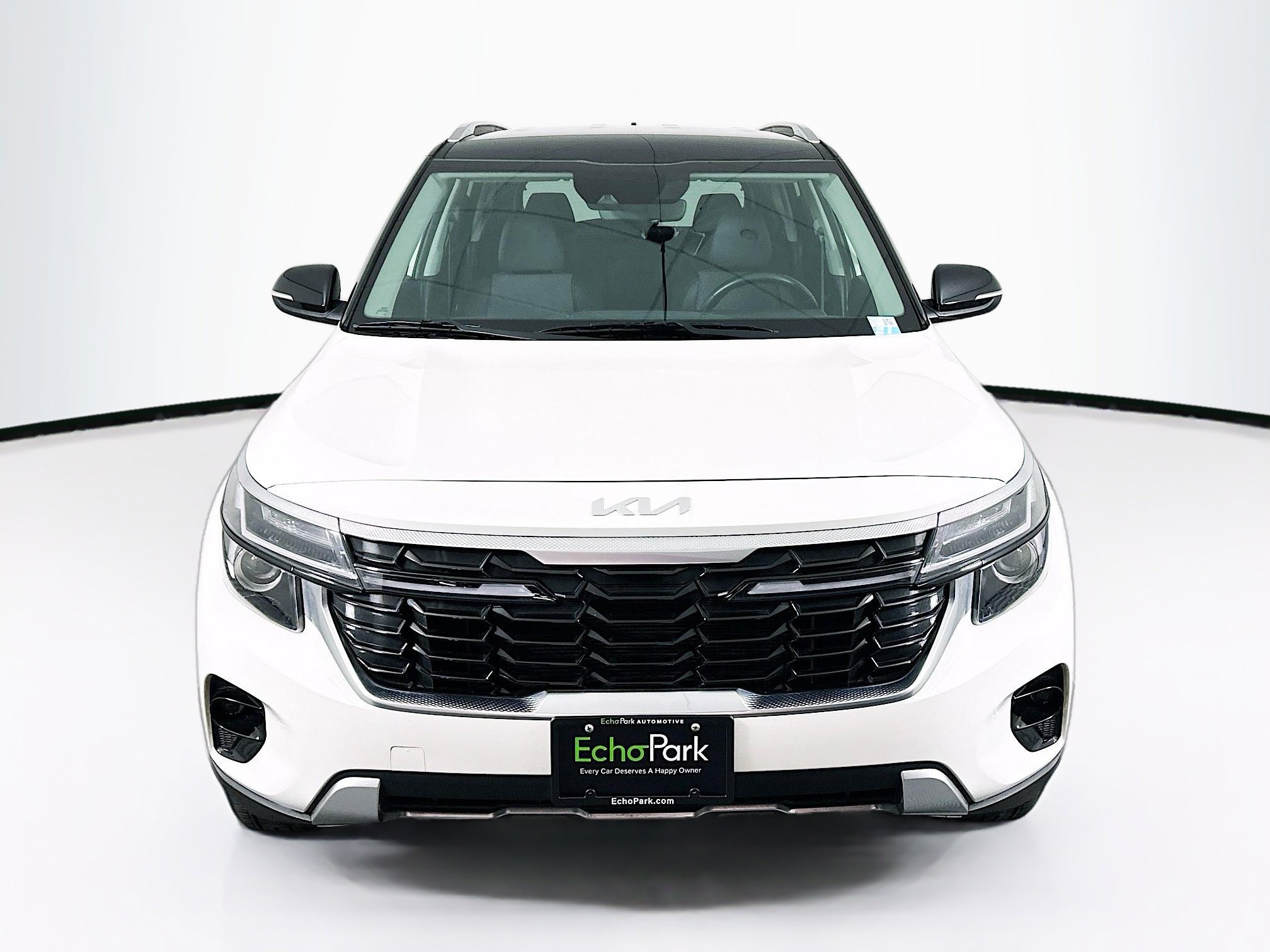 Used 2024 Kia Seltos S image 2