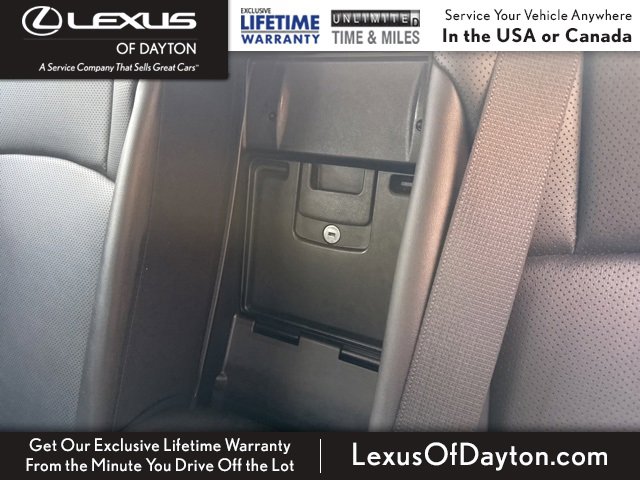 Used 2024 Lexus ES 350 w/ Premium Package image 32