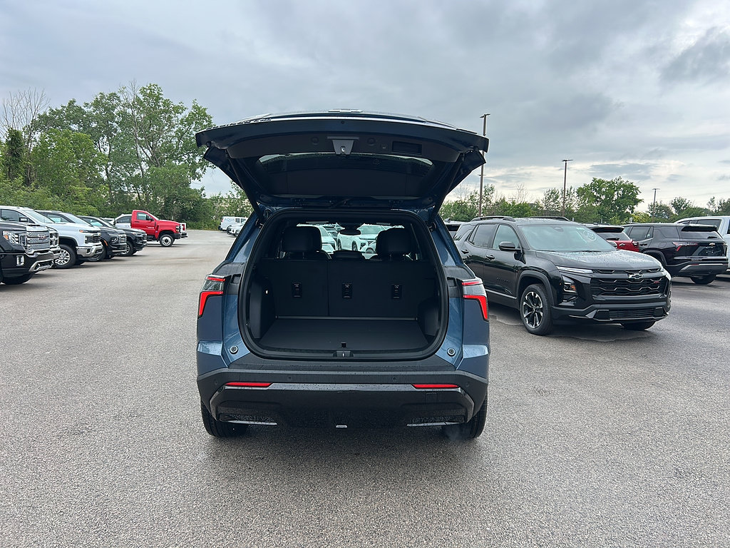 New 2027 Chevrolet Equinox RS w/ Convenience Package III AWD/4WD image 7