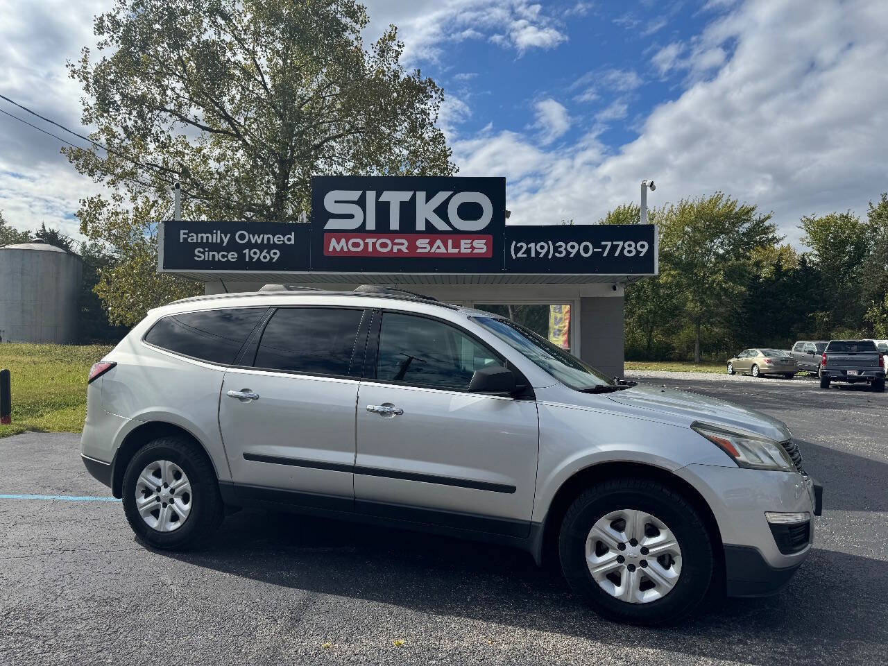 Used 2016 Chevrolet Traverse LS
