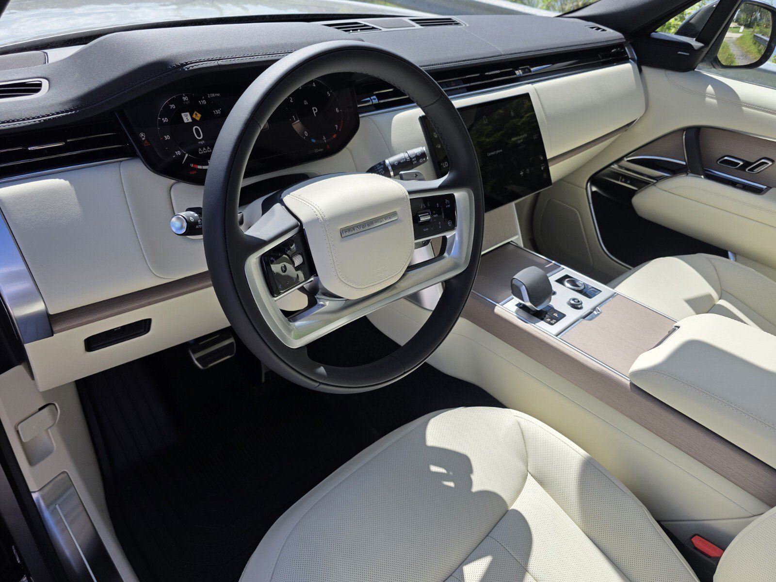 New 2027 Land Rover Range Rover SE AWD/4WD image 10