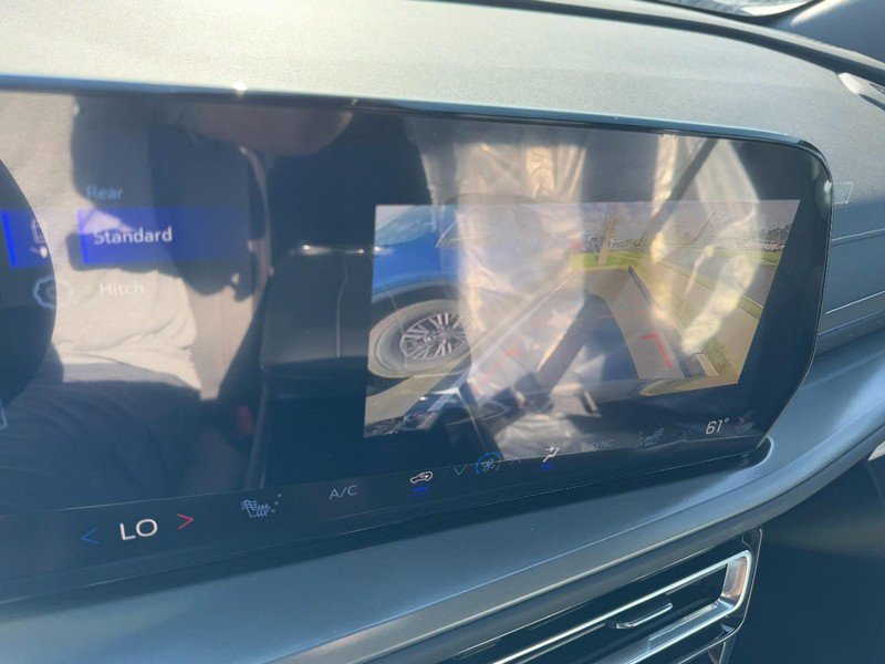 New 2026 Chevrolet Traverse LT w/ Midnight/Sport Edition image 16