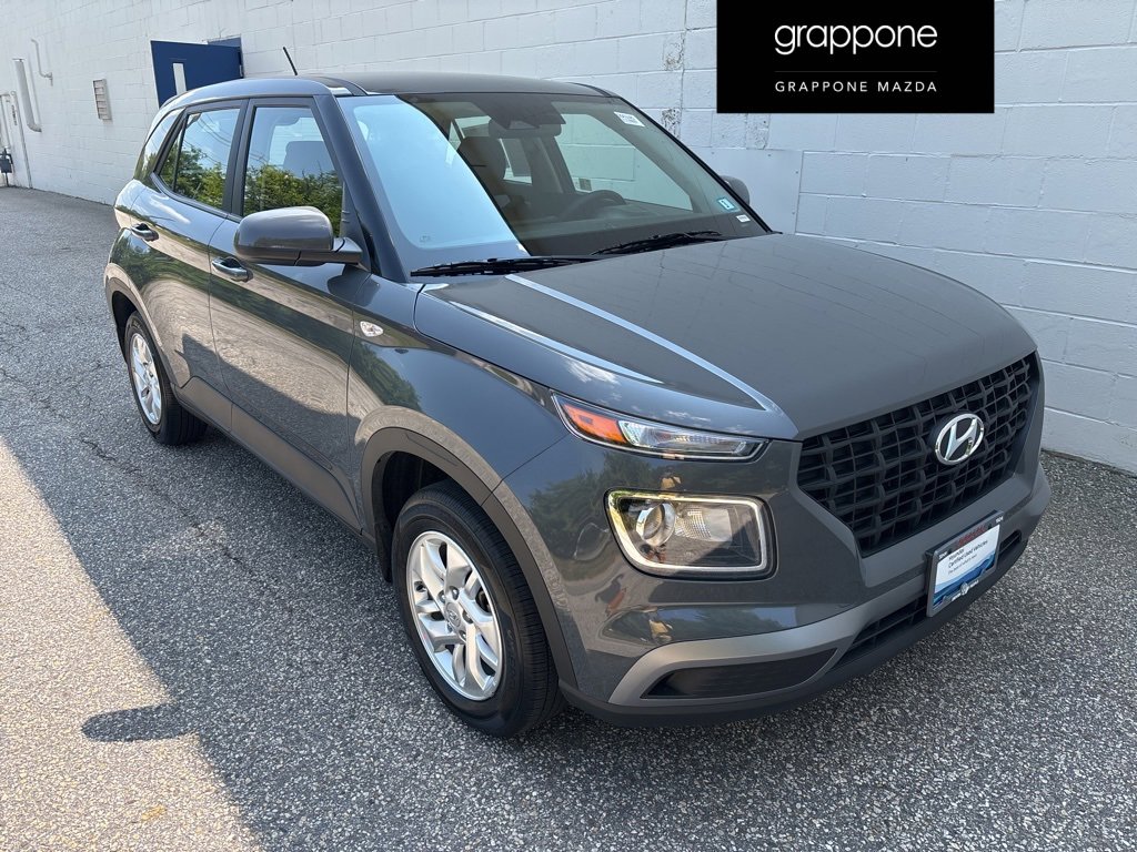 Certified 2025 Hyundai Venue SE