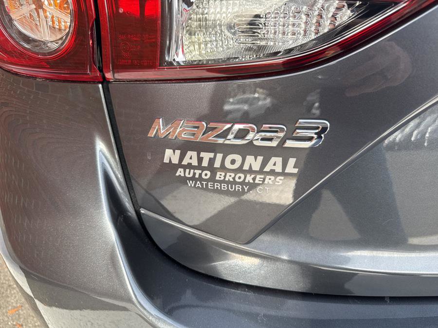 Used 2015 MAZDA MAZDA3 i Sport image 35