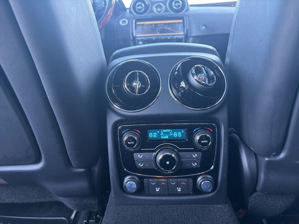 Used 2018 Jaguar XJ L Portfolio image 15