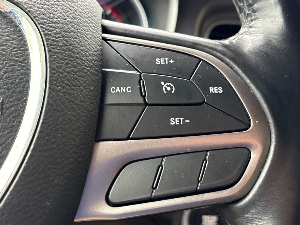 Used 2021 Dodge Charger SXT w/ Leather Interior Group RWD image 19