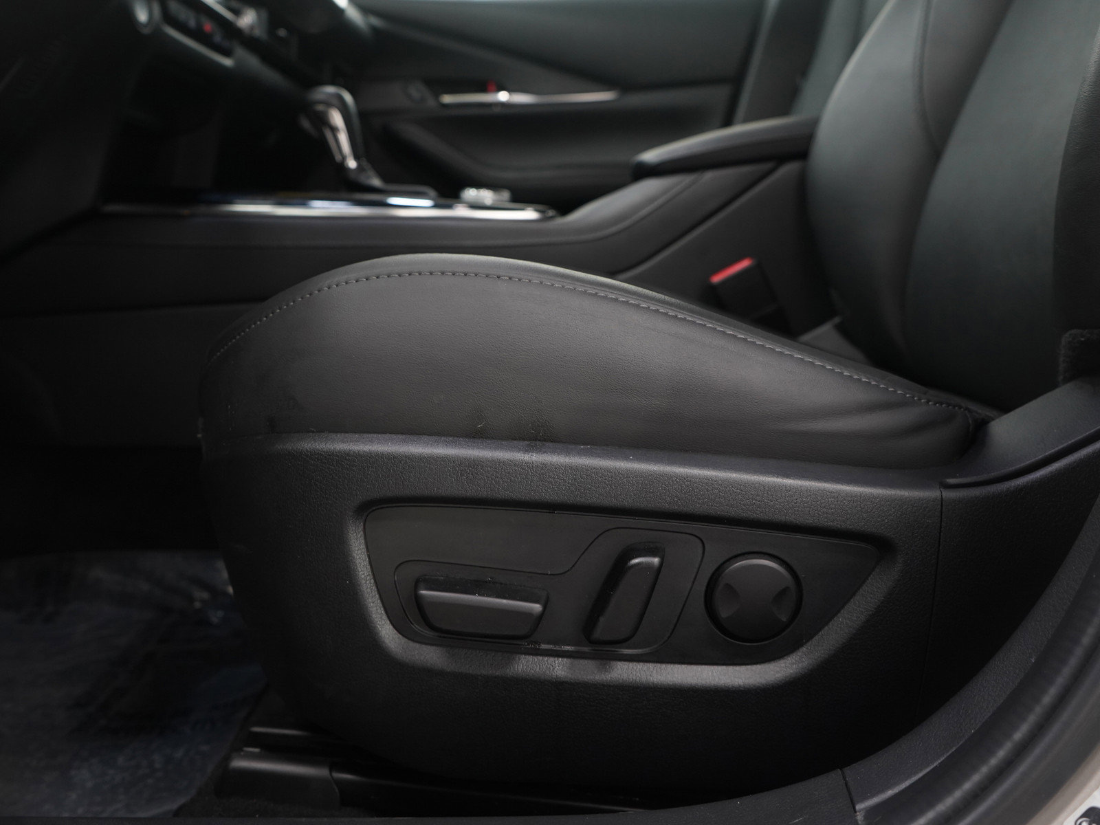 Used 2023 MAZDA CX-30 AWD 2.5 S w/ Preferred Package image 22