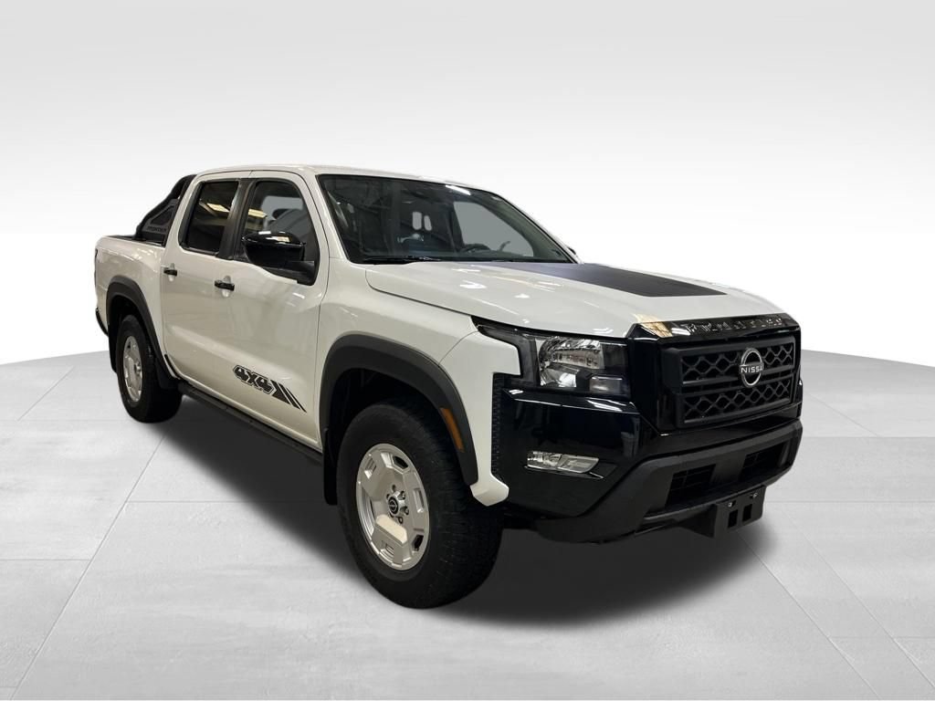Used 2024 Nissan Frontier SV w/ Hardbody Edition AWD/4WD image 7