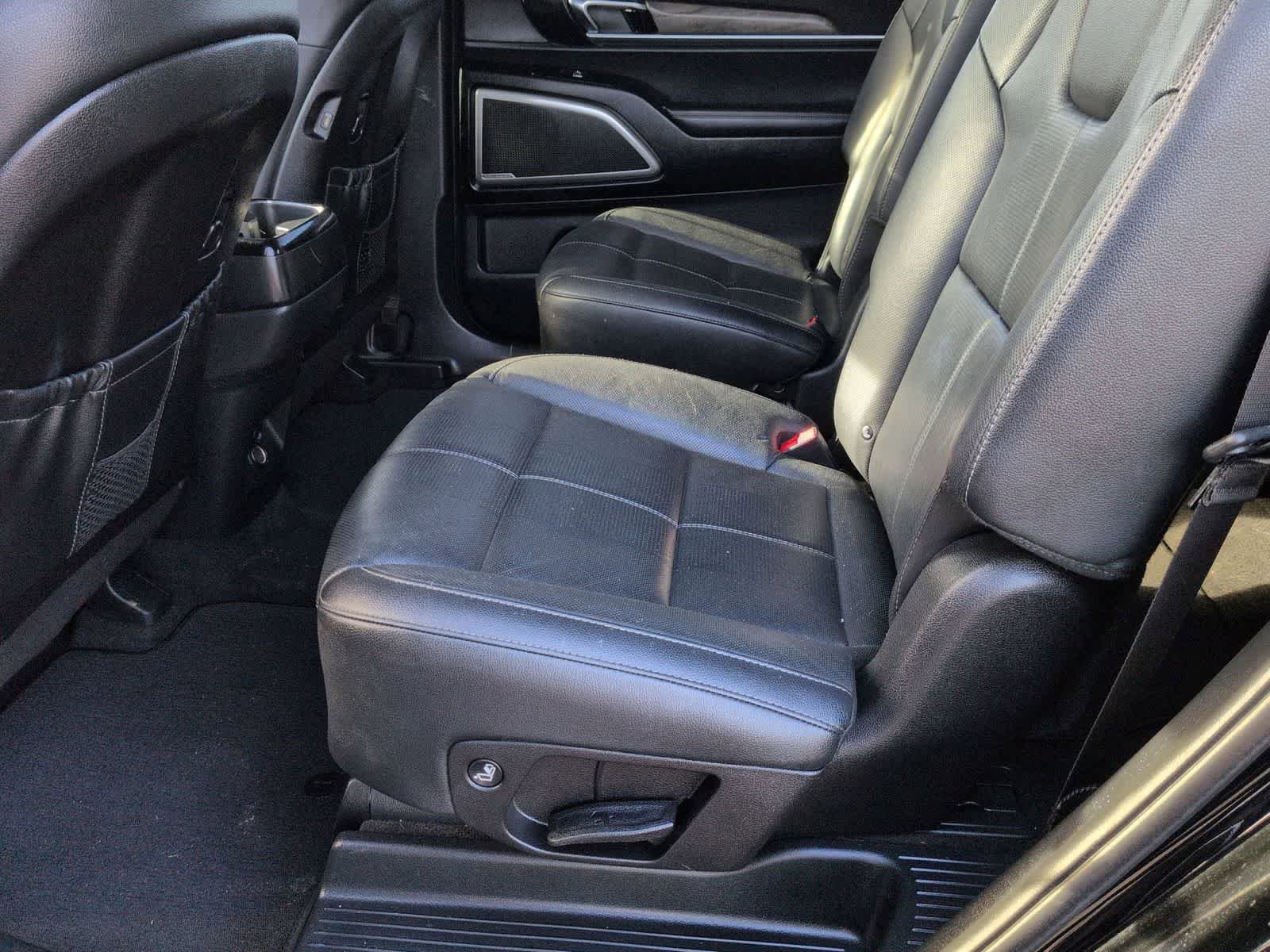 Used 2021 Kia Telluride EX w/ EX Premium Package image 20