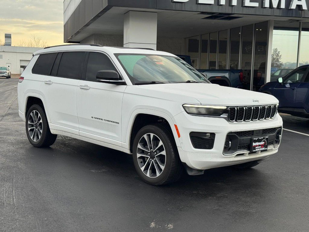 Used 2022 Jeep Grand Cherokee L Overland image 2