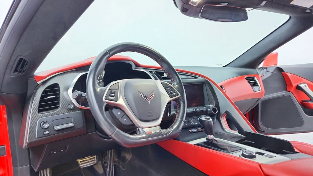 Used 2016 Chevrolet Corvette Z06 w/ 3LZ Preferred Equipment Group image 17