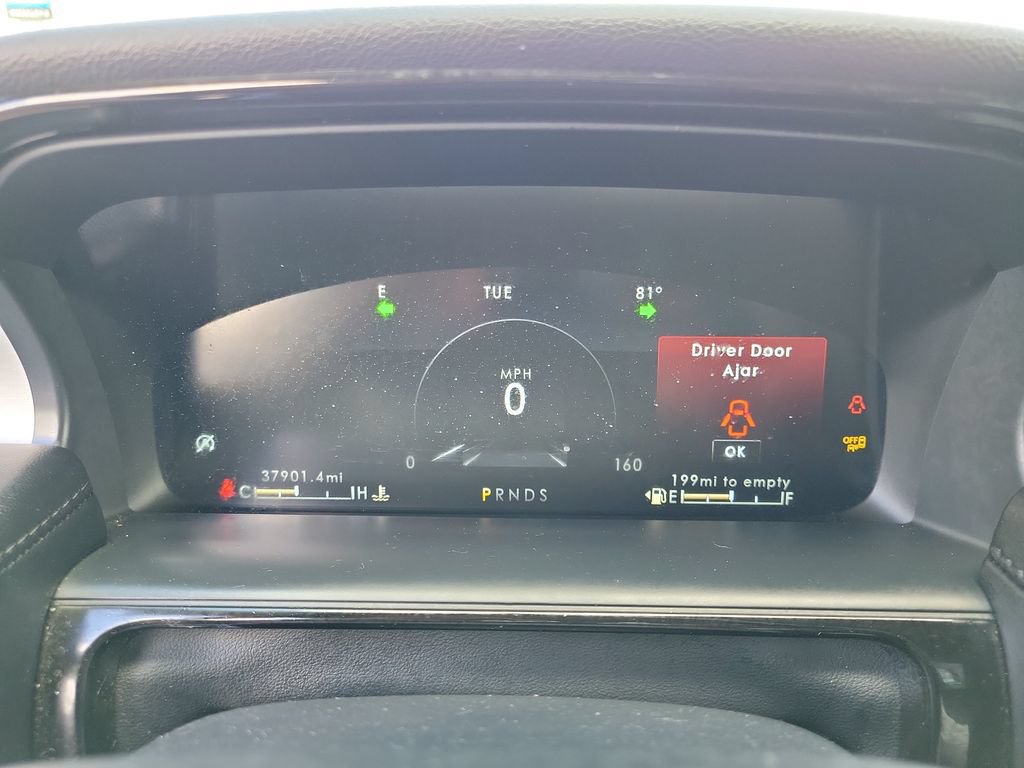 Certified 2023 Lincoln Nautilus FWD w/ Premium Package image 26