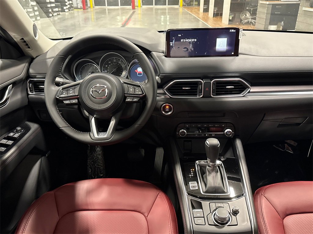 New 2025 MAZDA CX-5 Carbon Edition image 6