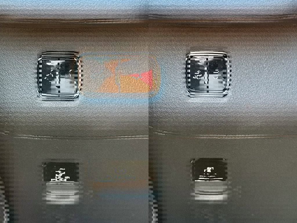 New 2025 Lincoln Navigator L Reserve image 37