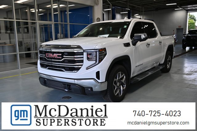 Used 2022 GMC Sierra 1500 SLT w/ SLT Convenience Package image 1