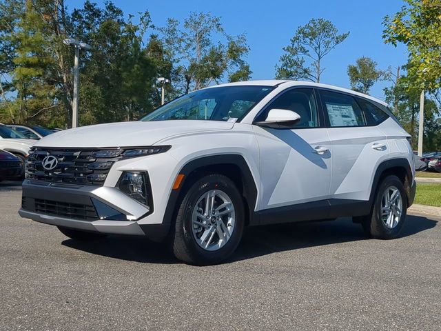 New 2025 Hyundai Tucson SE image 2