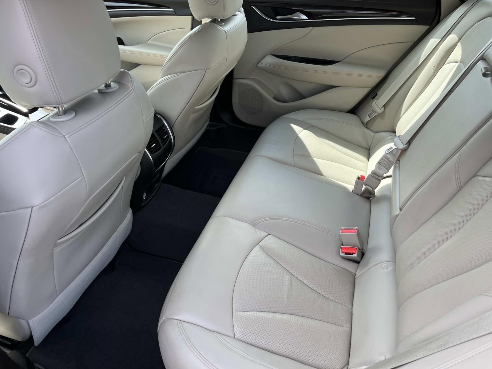 Used 2017 Buick LaCrosse Premium w/ Driver Confidence Package #2 image 18