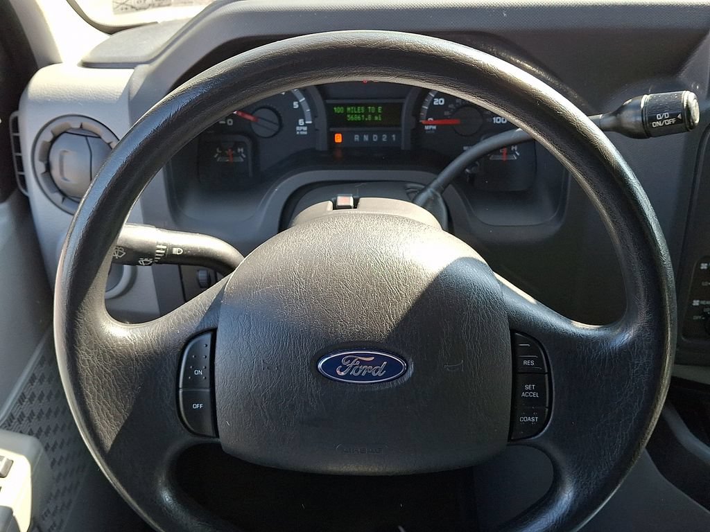 Used 2012 Ford E-350 and Econoline 350 XLT RWD image 19