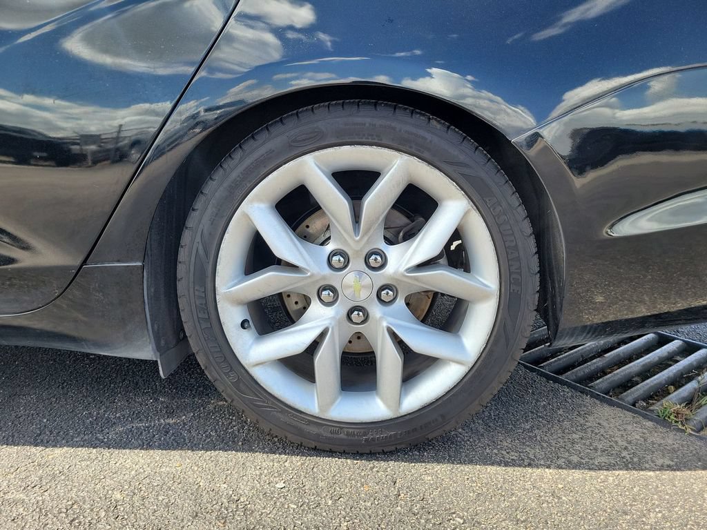 Used 2015 Chevrolet Impala LT FWD image 33