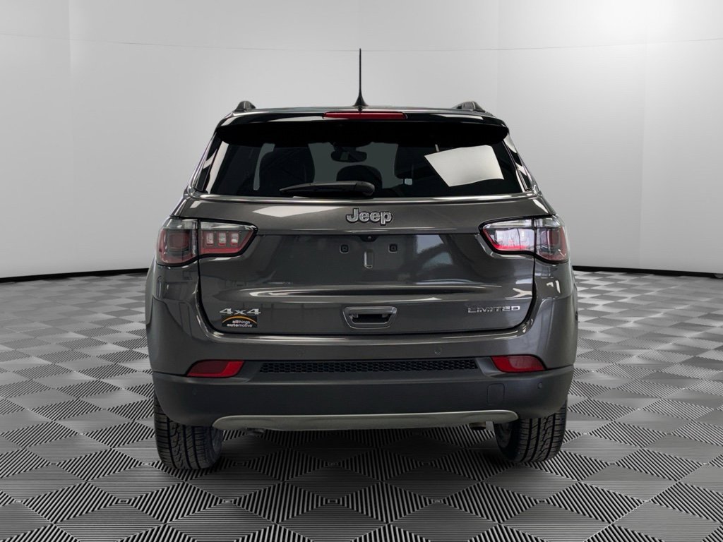 Used 2024 Jeep Compass Limited image 7