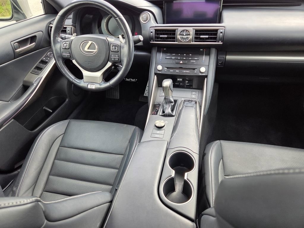 Used 2018 Lexus IS 350 F Sport w/ F Sport Package image 31