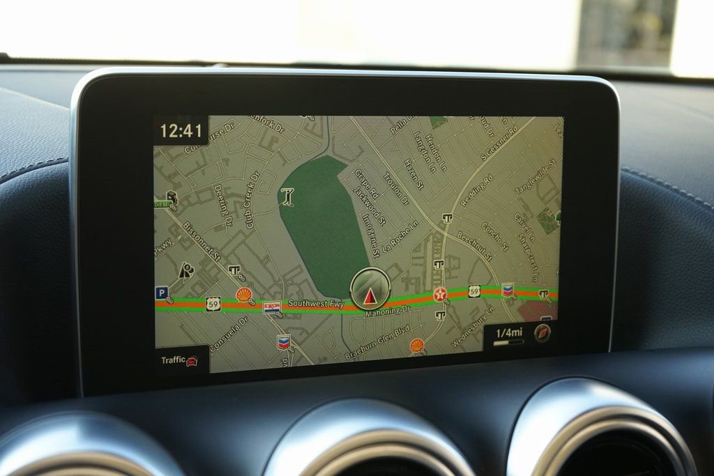 Used 2018 Mercedes-Benz AMG GT Roadster image 15