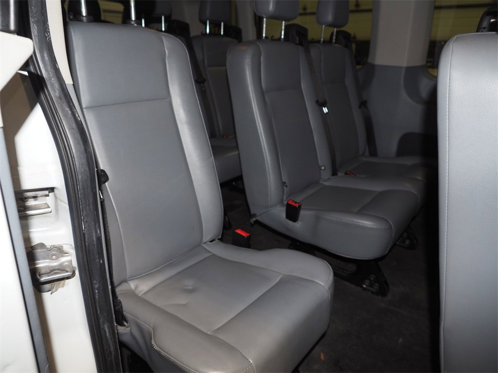 Used 2016 Ford Transit 350 XL image 9