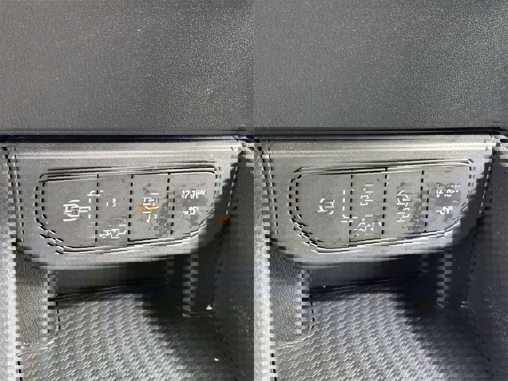 Certified 2025 Kia K4 LXS image 25