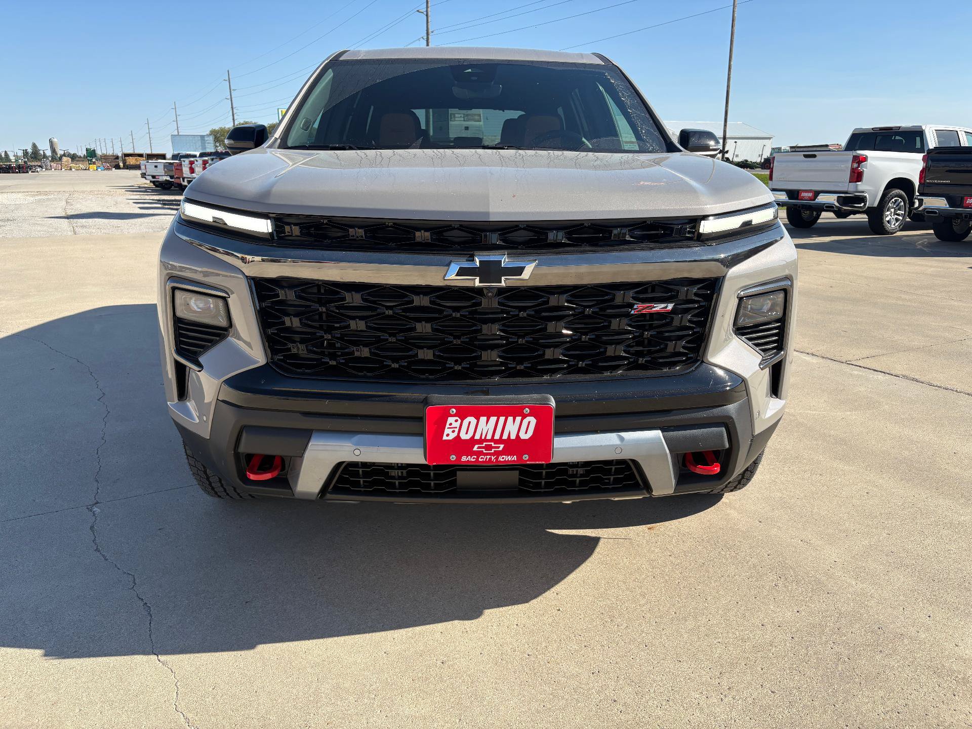 New 2027 Chevrolet Traverse Z71 w/ Enhanced Driving Package AWD/4WD image 9