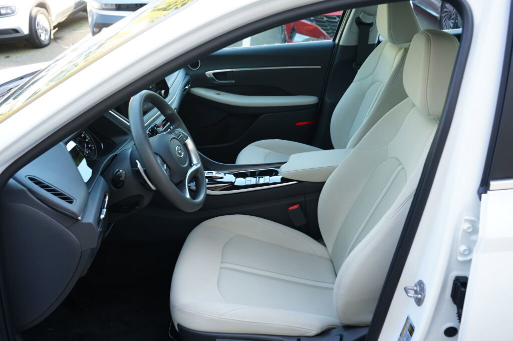 Certified 2023 Hyundai Sonata Blue image 15