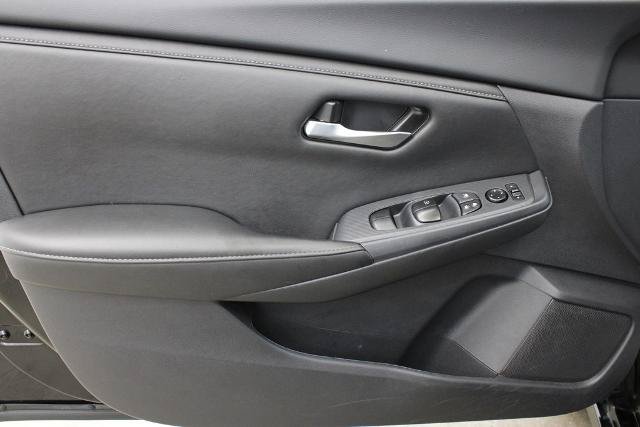 Certified 2025 Nissan Sentra SV FWD image 16